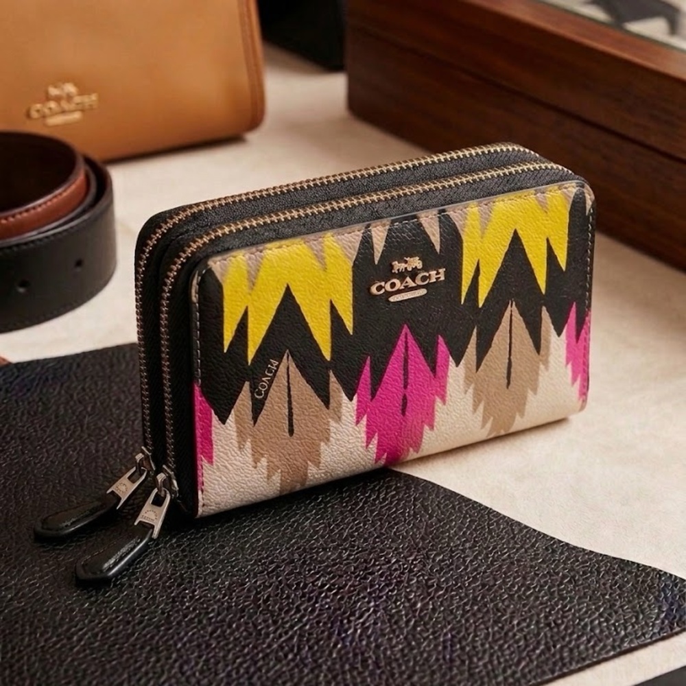 Coach X Coachella Hawk Feather Double Zip Wallet Tribal Print Rare Boho